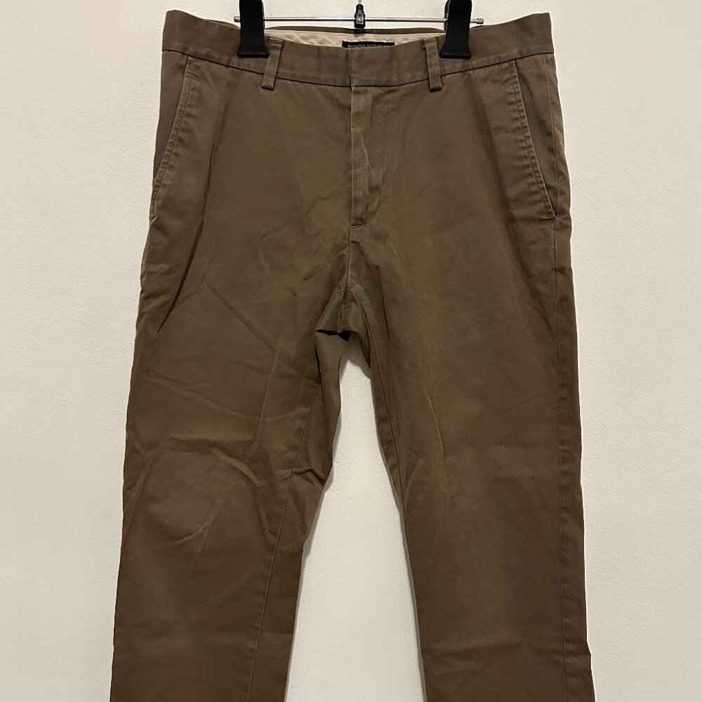 Olive Green Banana Republic High-Water Chino Pants - 31M